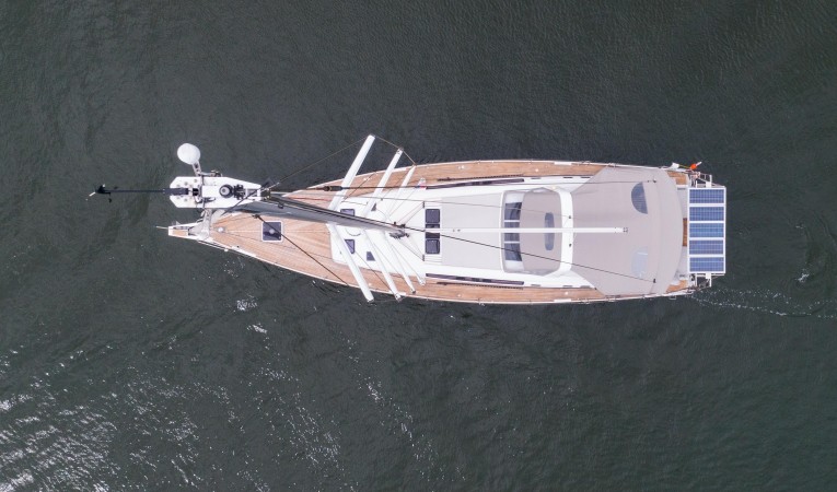 60 Beneteau 