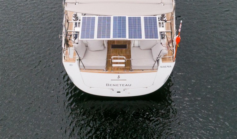 60 Beneteau 