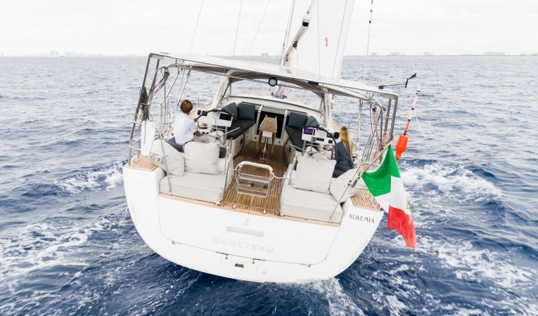 60 Beneteau 