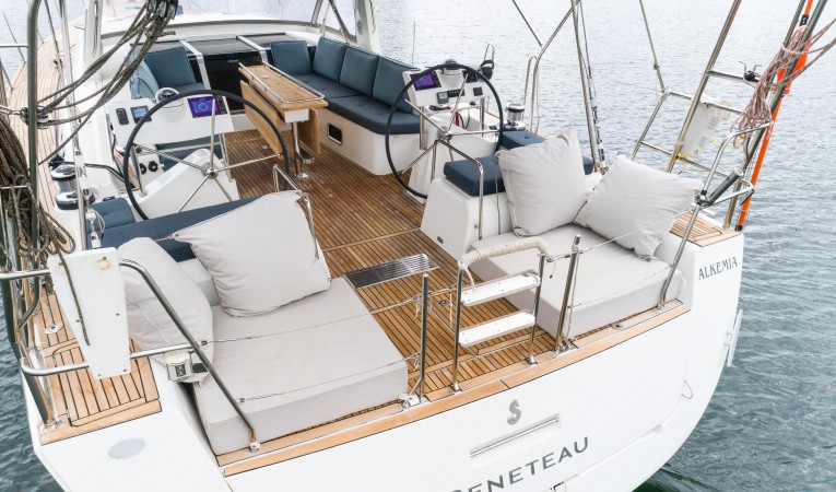 60 Beneteau 