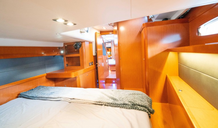 60 Beneteau 