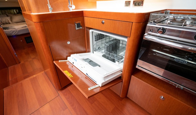 60 Beneteau 