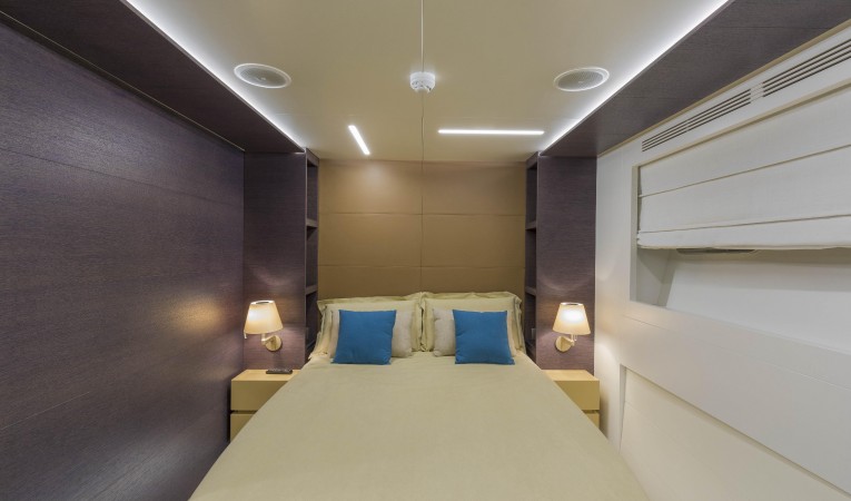 102 Cerri Cantieri Navali Guest stateroom