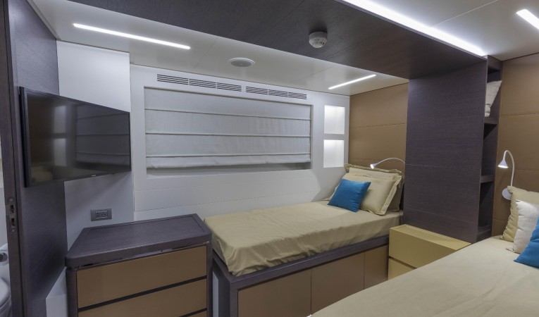 102 Cerri Cantieri Navali Guest stateroom