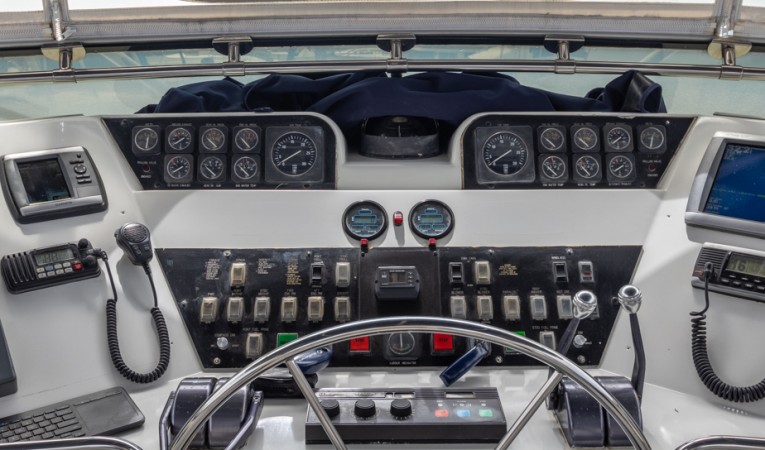 58 Hatteras Hatteras 58 SF