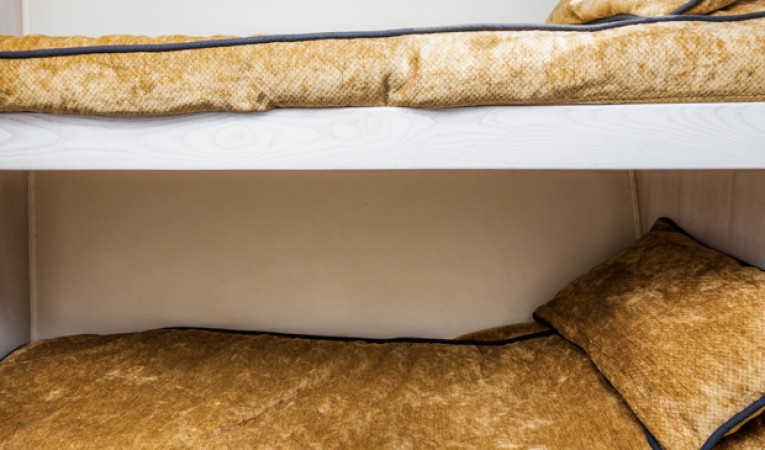 58 Hatteras Guest Bunks