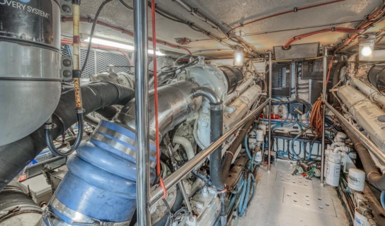 58 Hatteras Port engine