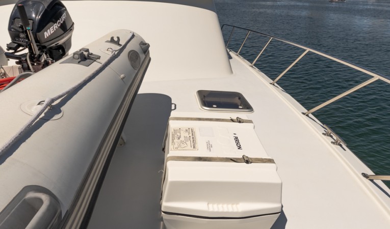 58 Hatteras Life Raft