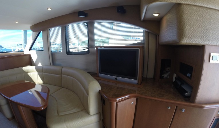 45 Silverton Pop-up Flat Screen TV