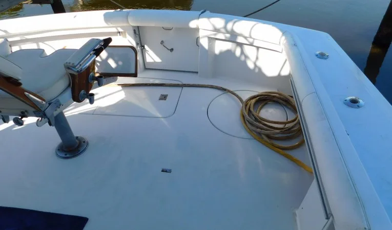 48 Hatteras Top Shelf