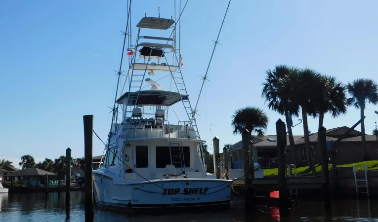 48 Hatteras Top Shelf