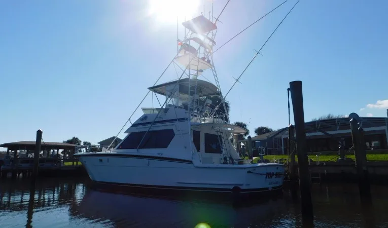 48 Hatteras Top Shelf