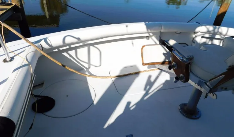 48 Hatteras Top Shelf