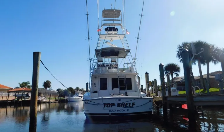 48 Hatteras Top Shelf