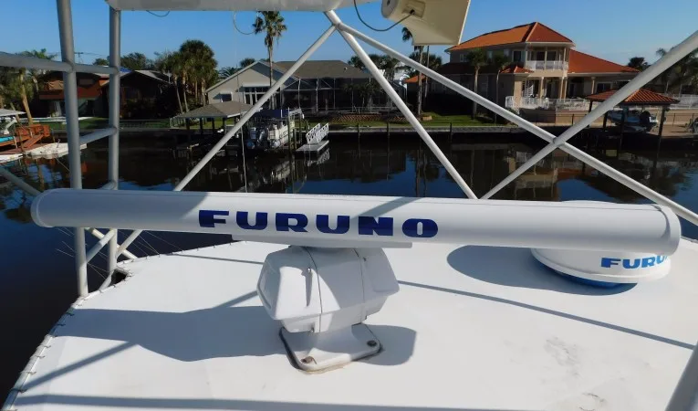 48 Hatteras Top Shelf