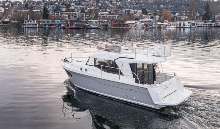 30 Beneteau 
