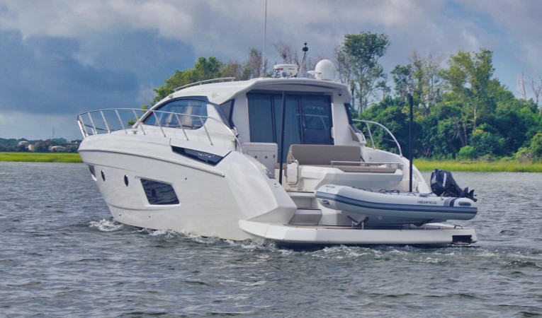 50 Azimut 