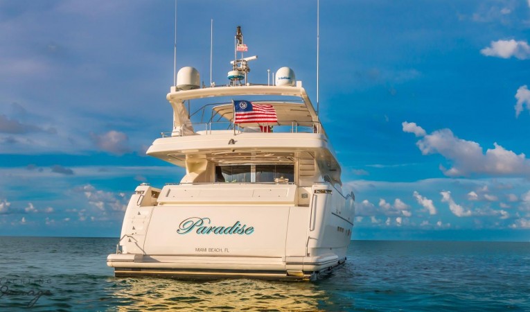 94 Ferretti Yachts Aft View