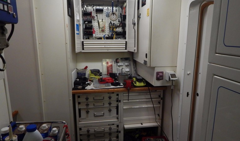 94 Ferretti Yachts Mechanical Room