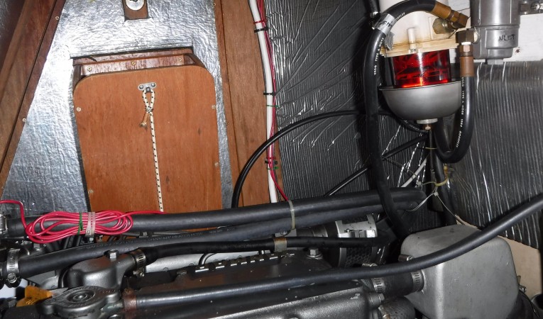 38 Island Packet AMORA II