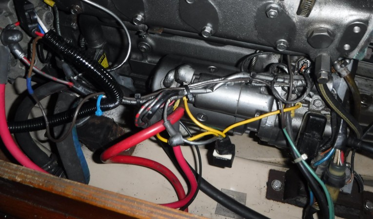 38 Island Packet AMORA II