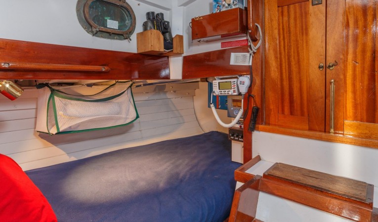 38 Hodgdon Bros. Stadel Aft Bunk 2