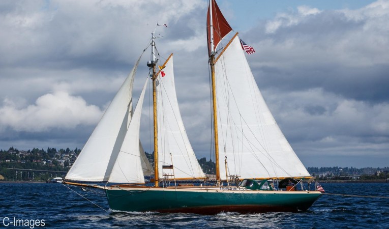 38 Hodgdon Bros. Stadel 