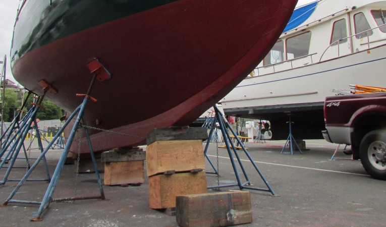 38 Hodgdon Bros. Stadel NEW HULL PAINT - APRIL 2015