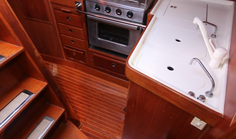 38 Baltic L Shaped galley