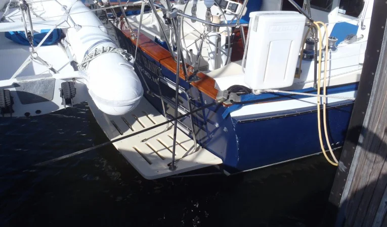 40 Cabo Rico Stbd aft / cockpit