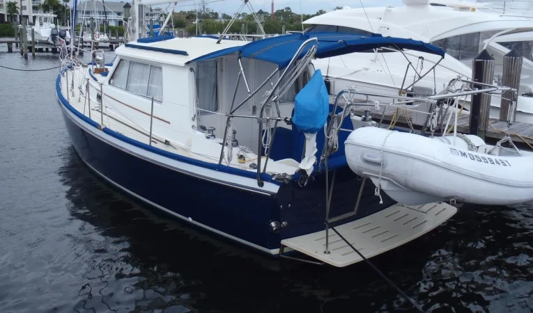 40 Cabo Rico Port aft 2