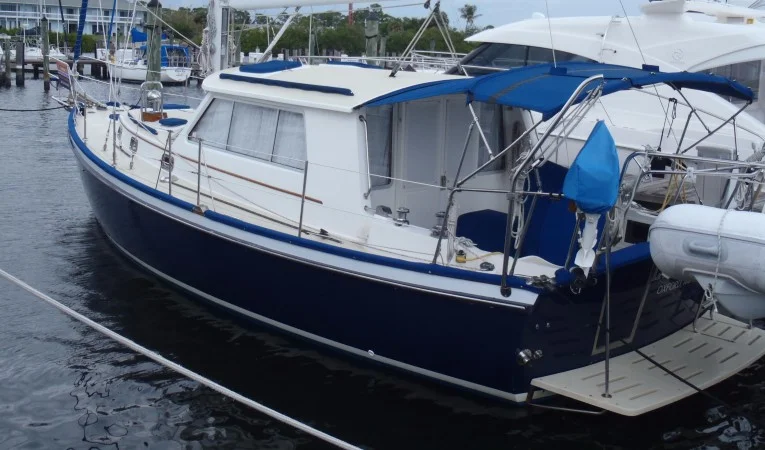 40 Cabo Rico Port aft