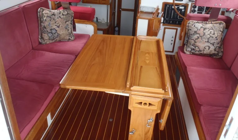 40 Cabo Rico Main salon table