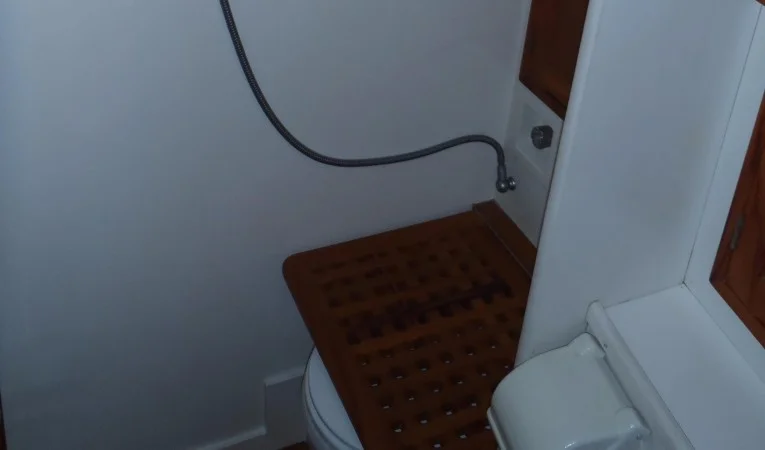 40 Cabo Rico Shower