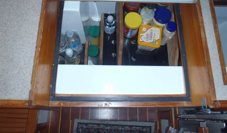 40 Cabo Rico 12 Volt refrigerator