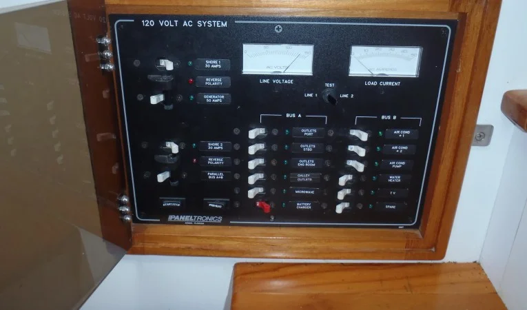 40 Cabo Rico 120 Volt AC Electrical panel
