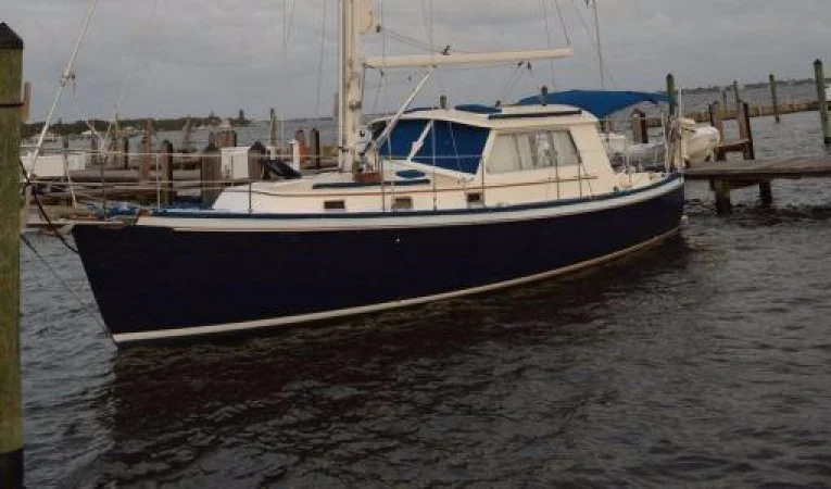 40 Cabo Rico Port fwd