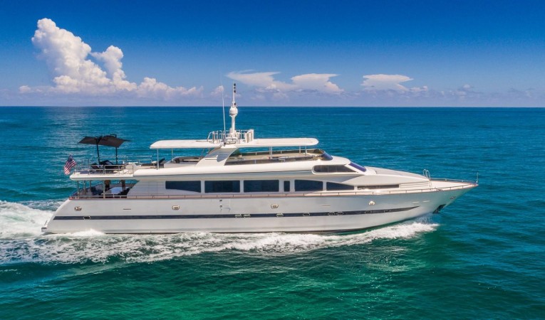 110 Horizon Starboard Profile