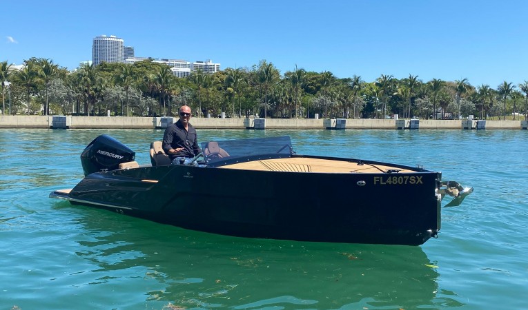 18 D-Boat 