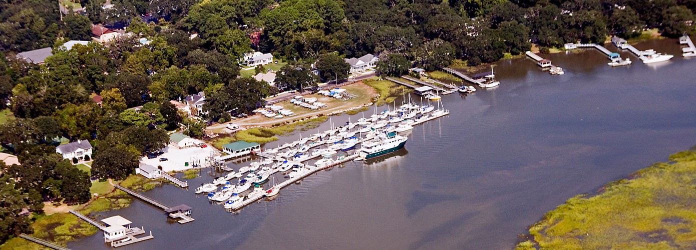 Isle Of Hope Marina in Savannah, GA