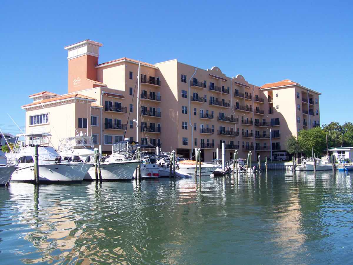Madeira Bay Docks, Inc. in St. Petersburg, FL