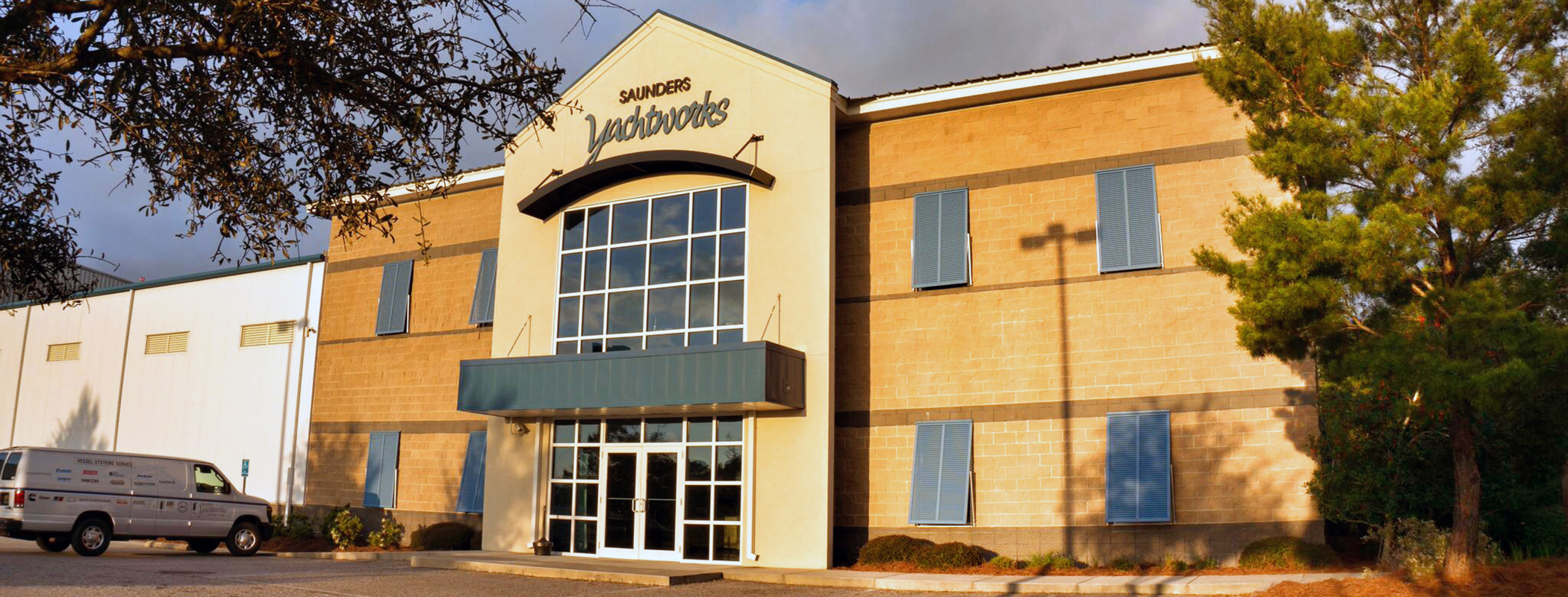 Saunders Yachtworks - Orange Beach in Orange Beach, AL