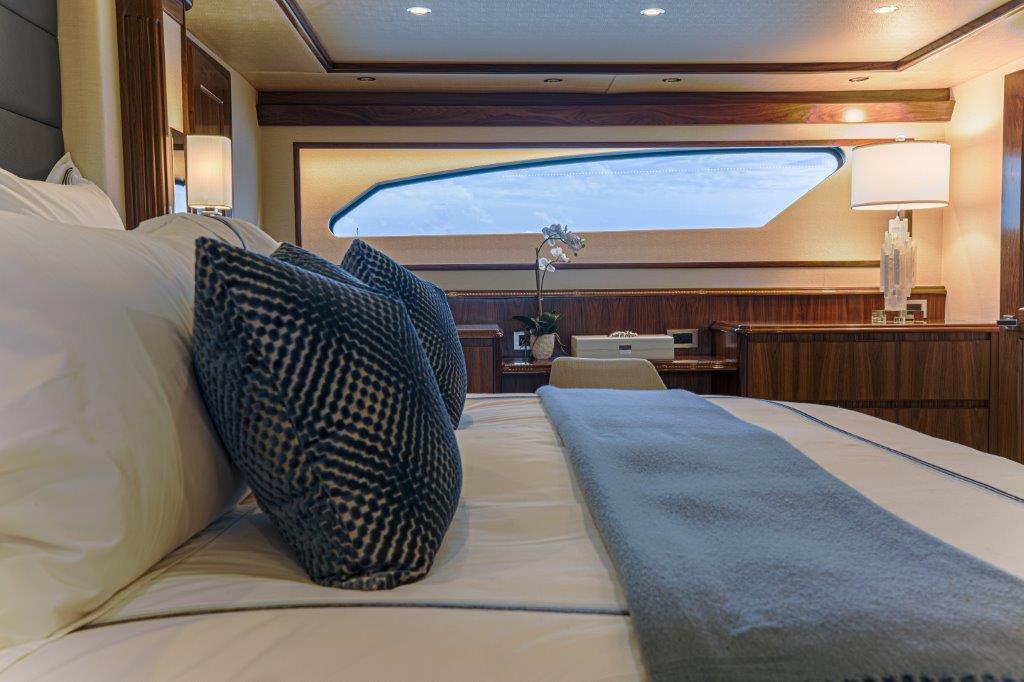 Speculator Yacht for Sale 92 Viking Yachts Palm Beach, FL Denison