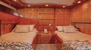 103' Custom Build Bahamas, USA - Florida East Coast