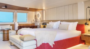 Agape Rose East Mediterranean