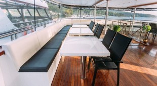 Agape Rose East Mediterranean