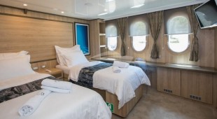 Agape Rose East Mediterranean