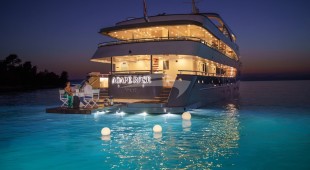 Agape Rose East Mediterranean