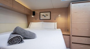 Agarimo Six W. Med - Spain/Balearics