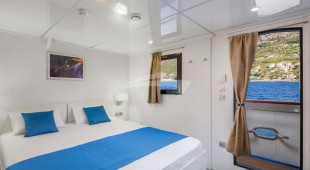 Amalia East Mediterranean